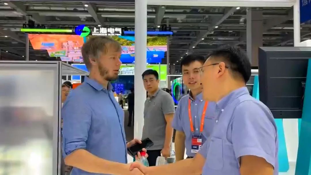 7a124bb92e0d7a284bc29071404c7a14