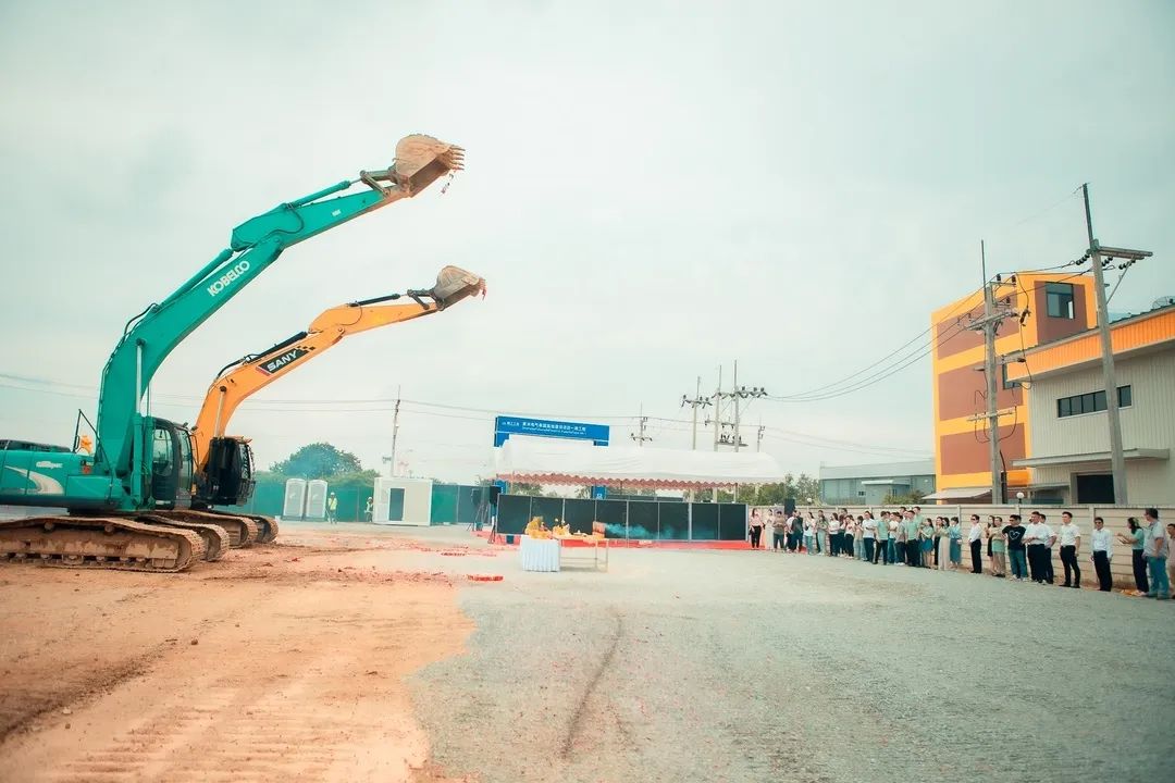 e71c514b5372d19a56f12e02bcdd1144